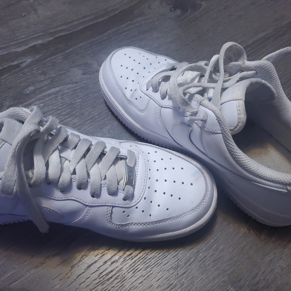 NIKE Air Force 1s used